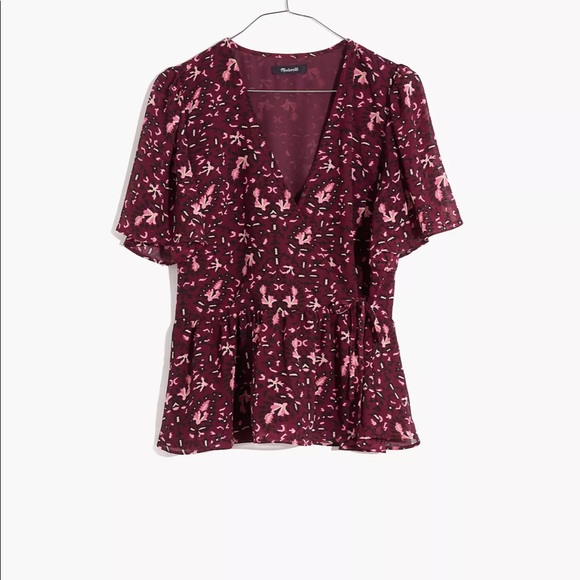 NWT Georgette Flutter-Sleeve Peplum Top in Rich Paisley - Picture 2 of 6